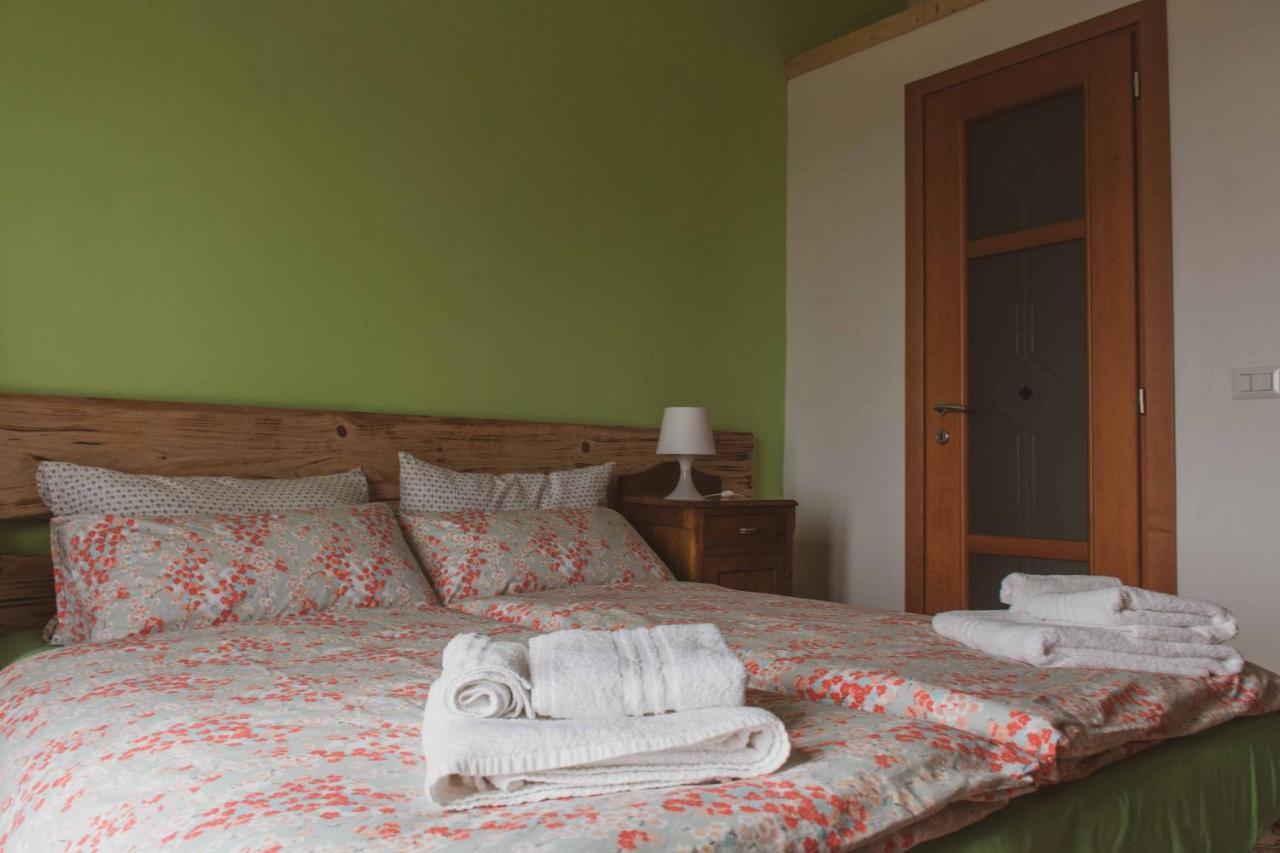 Bed And Breakfast Humus Sapiens Castiglione Chiavarese Εξωτερικό φωτογραφία